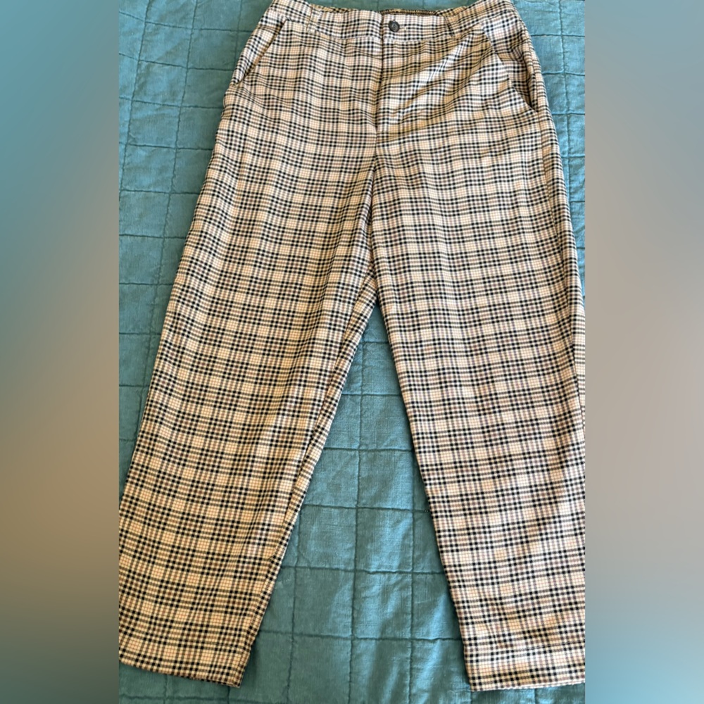 Brown Plaid Downeast wide-leg high-rise pants, size 7